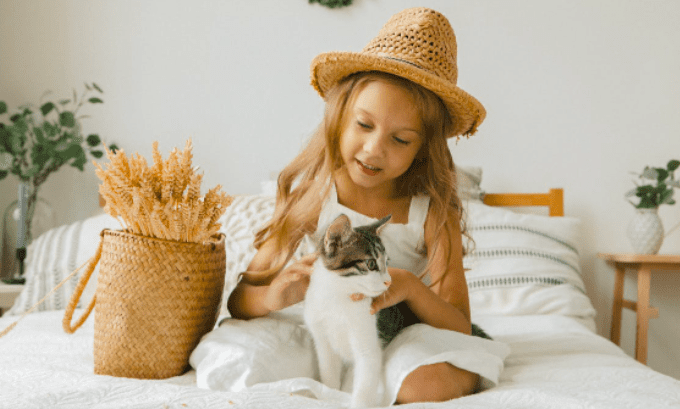 Teach Your Kids Responsibility With a Pet