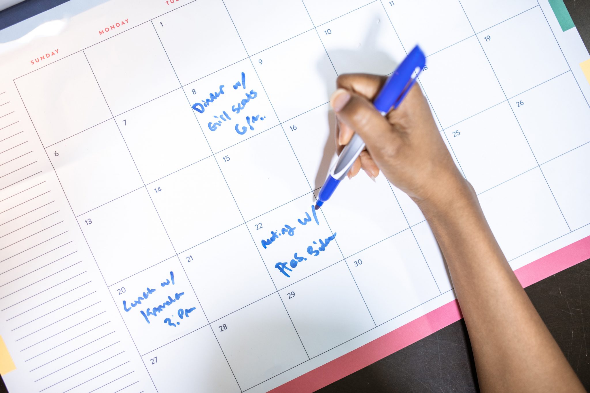 Fall in Love This Month — With Your Online Calendar